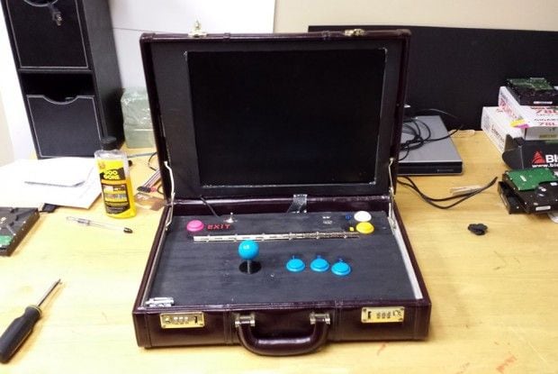 Retro Valise Arcades