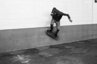 Impressively Slim Skateboard Shoes Image 2