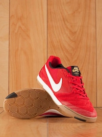 Impressively Slim Skateboard Shoes Image 7