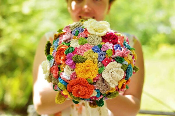 31 Fabulous Floral-Themed DIYs