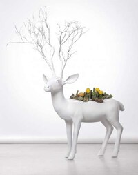 Playful Planter Sculptures Image 3