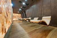 Scenic European Alpine Retreats Image 7