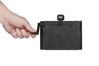 Polaroid-Inspired Lomo Cameras Image 6