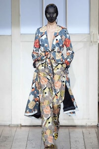 Marvelous Mask-Filled Runways Image 4