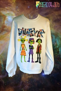 Alien-Infused 90s Sweaters Image 3