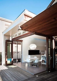 Self-Sustaining Charming Homes Image 7