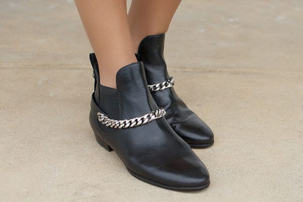 35 Eccentric DIY Accessories