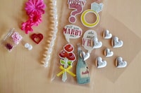 Romantic Holiday Hats Image 6