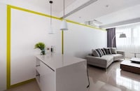 Snug Space-Saving Abodes Image 6