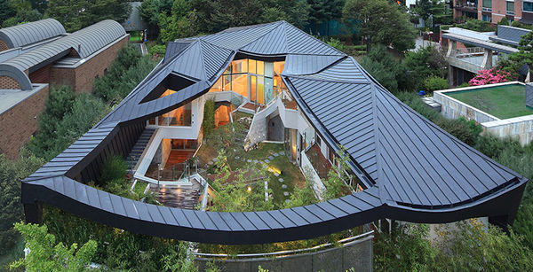 42 Luxuriously Lavish Homes