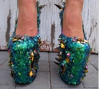 Dragon-Inspired Shoes Image 4