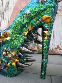 Dragon-Inspired Shoes Image 6