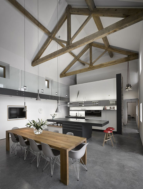 Reinvigorated Barn Homes