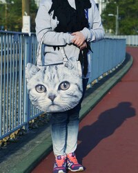 Collosal Feline Printed Totes Image 8