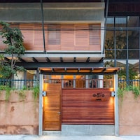 High Beam Traditional Homes Image 2