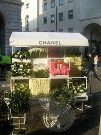 Offbeat On-the-Go Retail Image 2