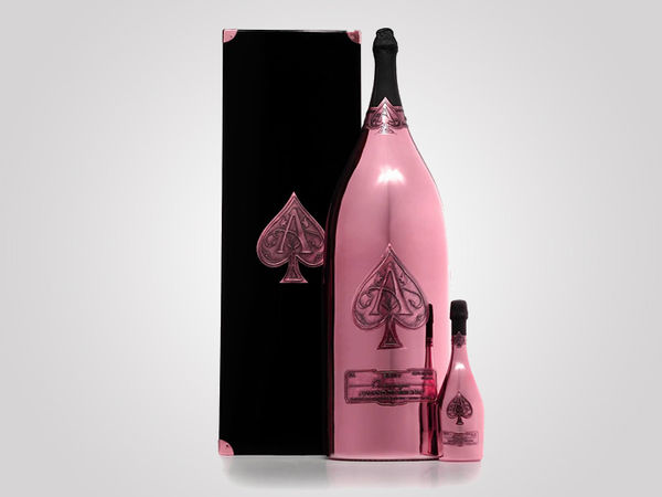 17 Oversized Little Luxuries