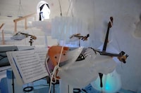 Classical Frosty Instruments Image 8
