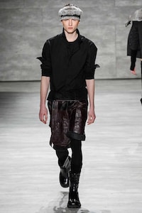 Dark Seafarer Fashions Image 2