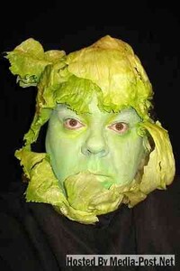 Extreme face painting Image 6