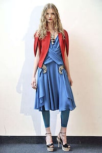 3D Glasses Inspired Fashion Image 6
