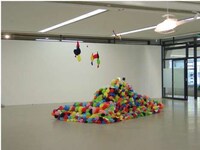 Inflatable Violence Image 4