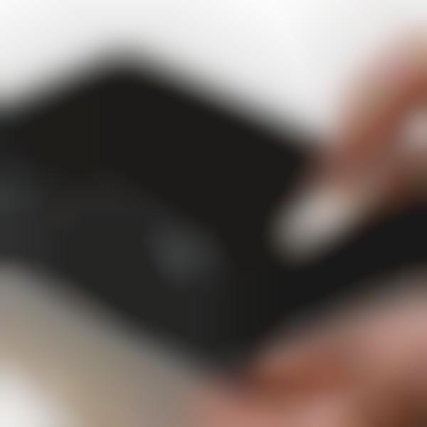 Smudge-Removing Screen Erasers 