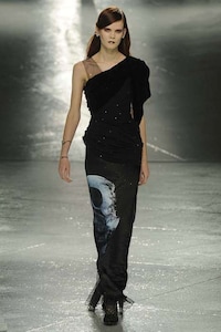 Galactic Sci-Fi Fashions Image 3