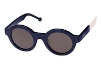 Statement-Making Sunglasses Image 7
