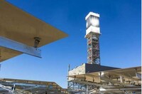 Gigantic Desert Solar Stations Image 4