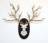 Toy Gun Taxidermy Sculptures Image 3