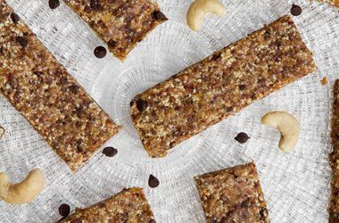 20 Delicious Bar-Form Foods