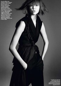 Bold All Black-Editorials Image 5
