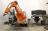 Suspended 3D Aerial Printers Image 2