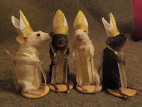 Saturated Rodent Chess Pieces Image 4