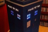 Recycled Retro Replica Jukeboxes Image 4