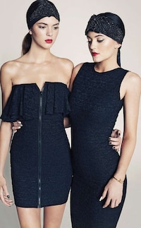 Elegant Sibling Editorials Image 3