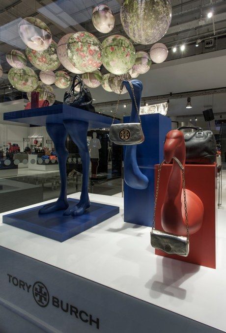 Avian-Inspired Accessory Displays