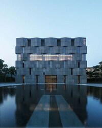 Big Block Galleries Image 3