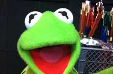 Hilarious Famous Puppet Selfies