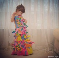 Toddler-Made Paper Dresses Image 2