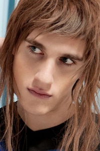 Outdated Haircut Editorials Image 6