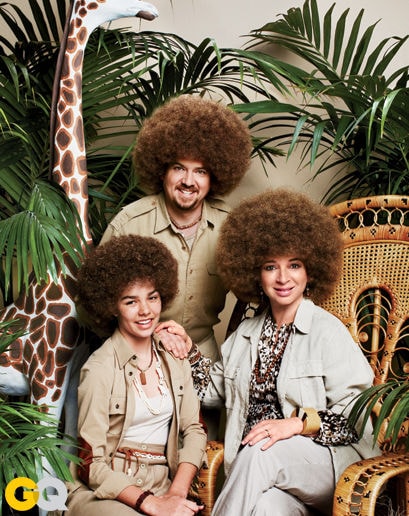 53 Weird Family Portraits