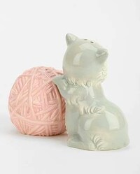 Playful Feline Spice Shakers Image 2