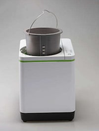 Chic Countertop Composters Image 3