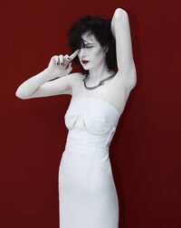 Neo Goth Fashion Ads Image 3