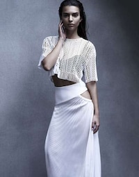 Sultrily Demure Editorials Image 3