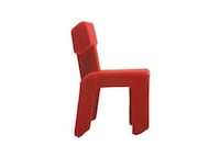 Asymmetrically Molded Seats Image 8