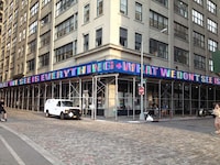 Affectionate Public Art Installations Image 3