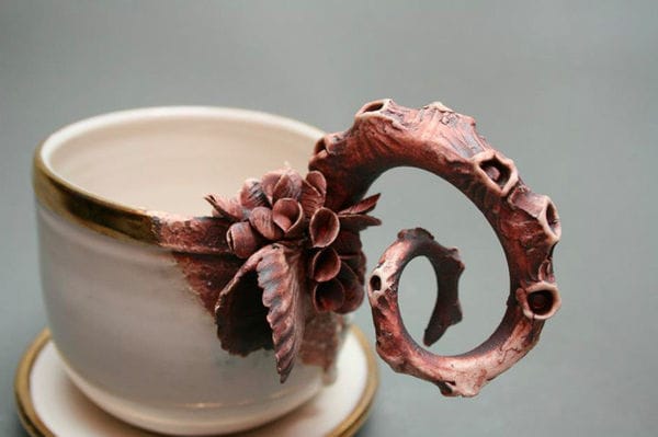 23 Frightening Porcelain Pieces